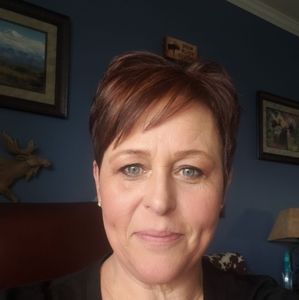 Meet your Posher, Yvette